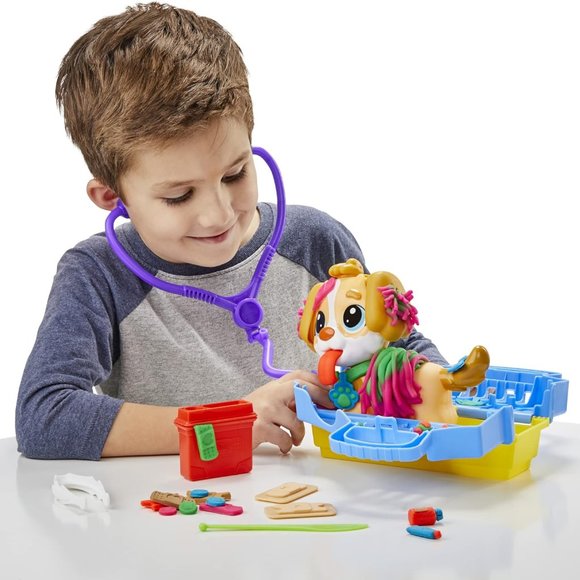 Play-Doh Care 'n Carry Vet Playset for Kids 3 Years and Up with Toy Dog, Storage - Picture 5 of 10